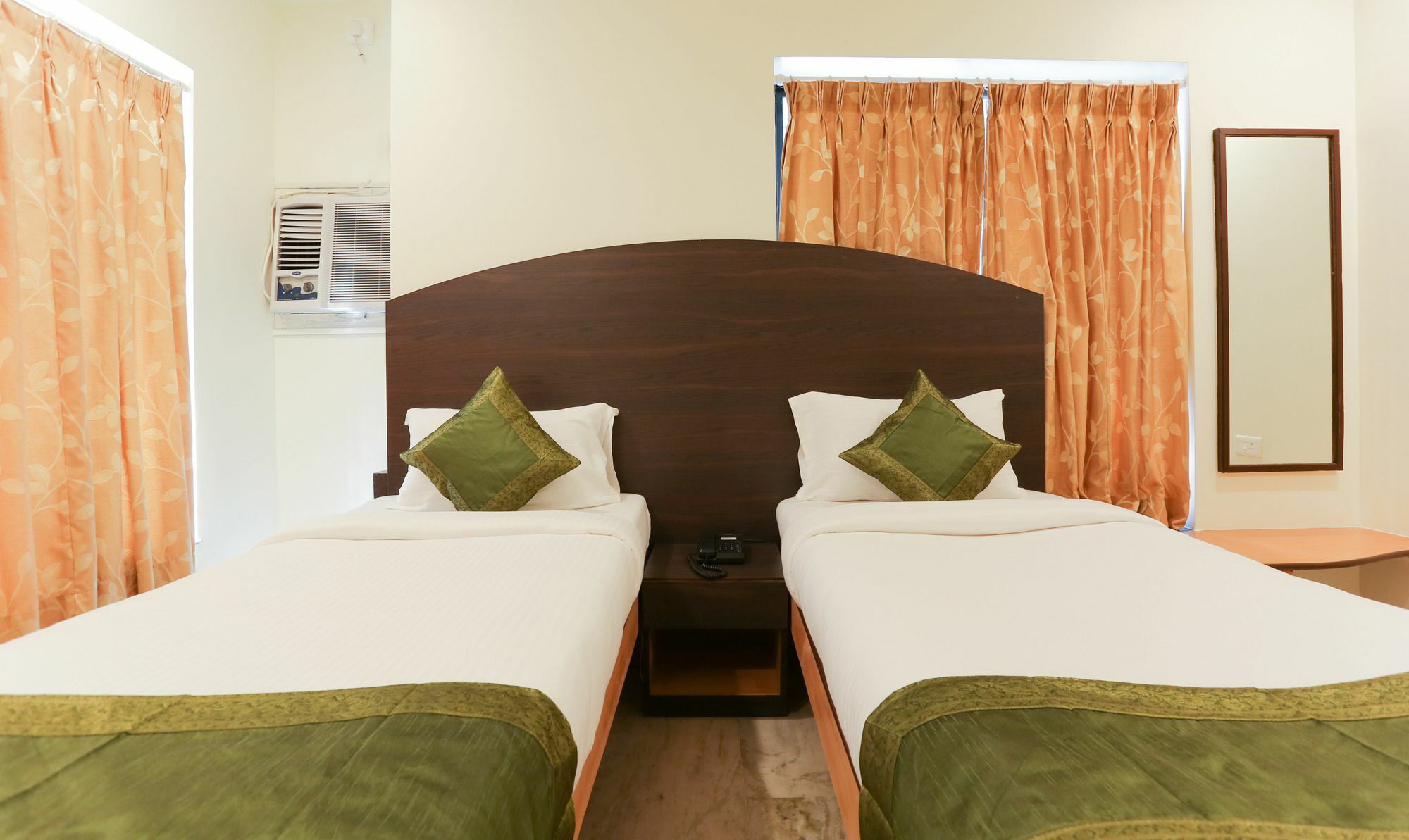ทรีโบ ทริป ฮิลล์ วิว เอ็กซ์ เดคแคน Hotel ปูเน่ ภายนอก รูปภาพ