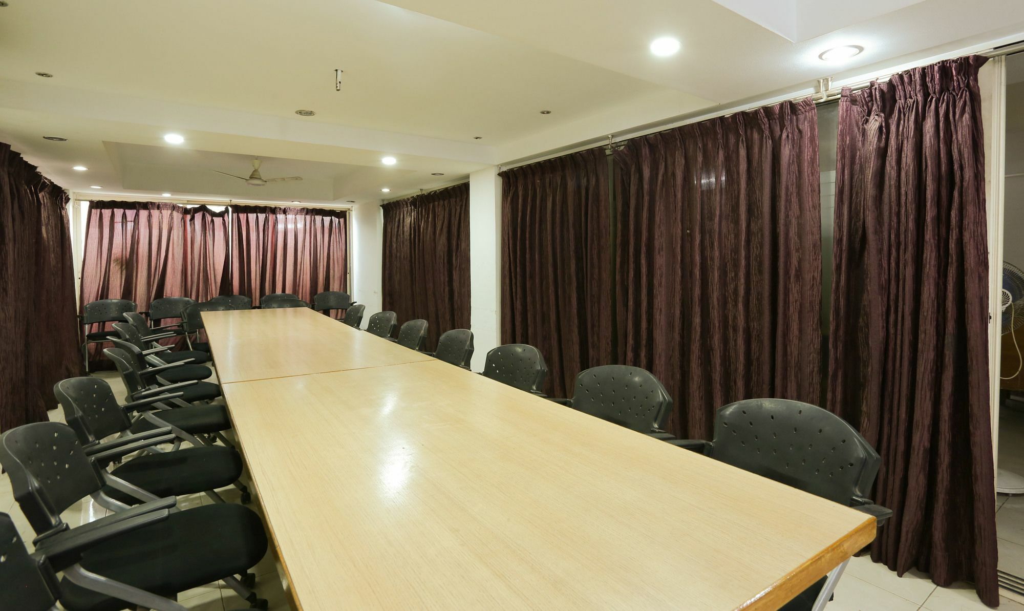 ทรีโบ ทริป ฮิลล์ วิว เอ็กซ์ เดคแคน Hotel ปูเน่ ภายนอก รูปภาพ