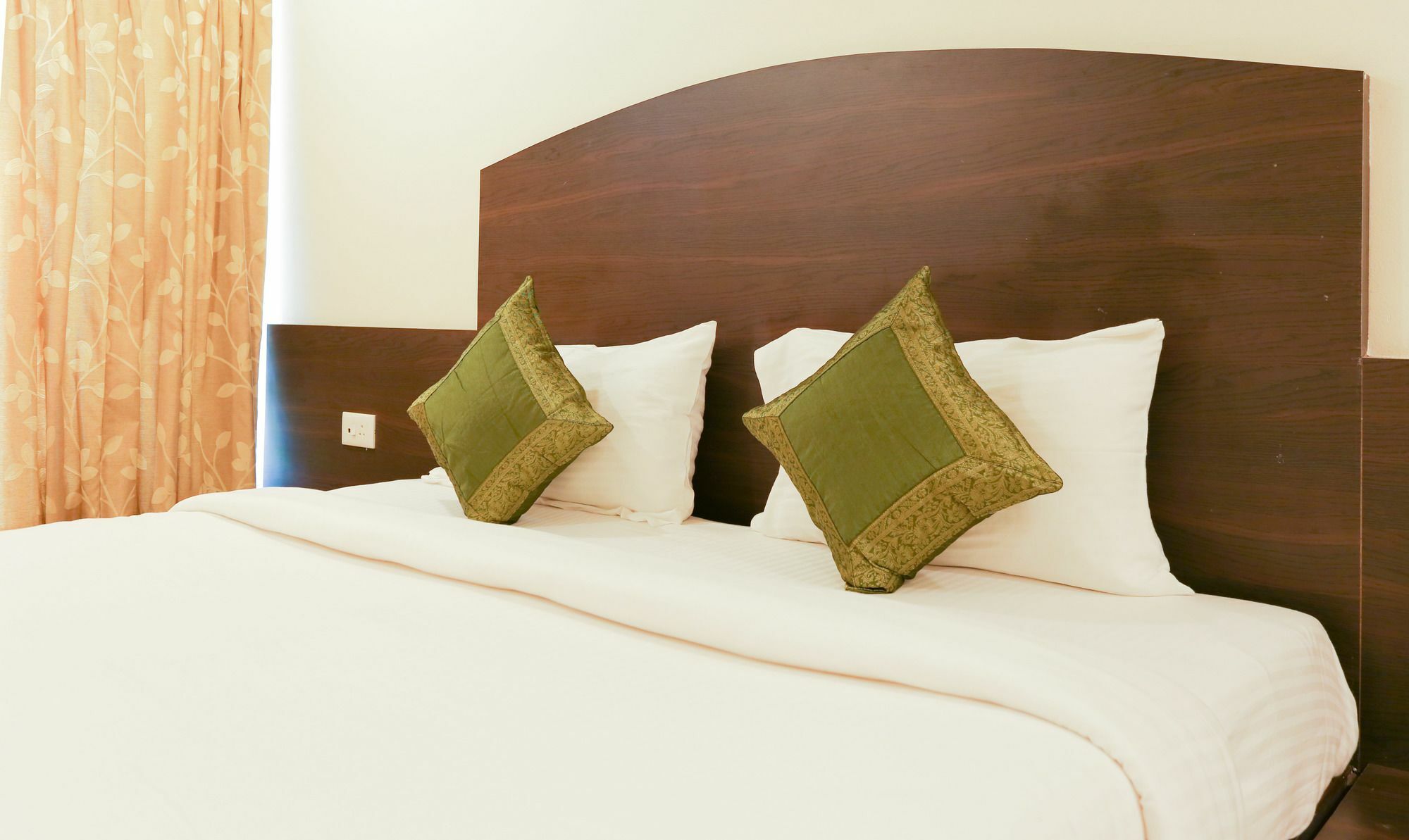 ทรีโบ ทริป ฮิลล์ วิว เอ็กซ์ เดคแคน Hotel ปูเน่ ภายนอก รูปภาพ